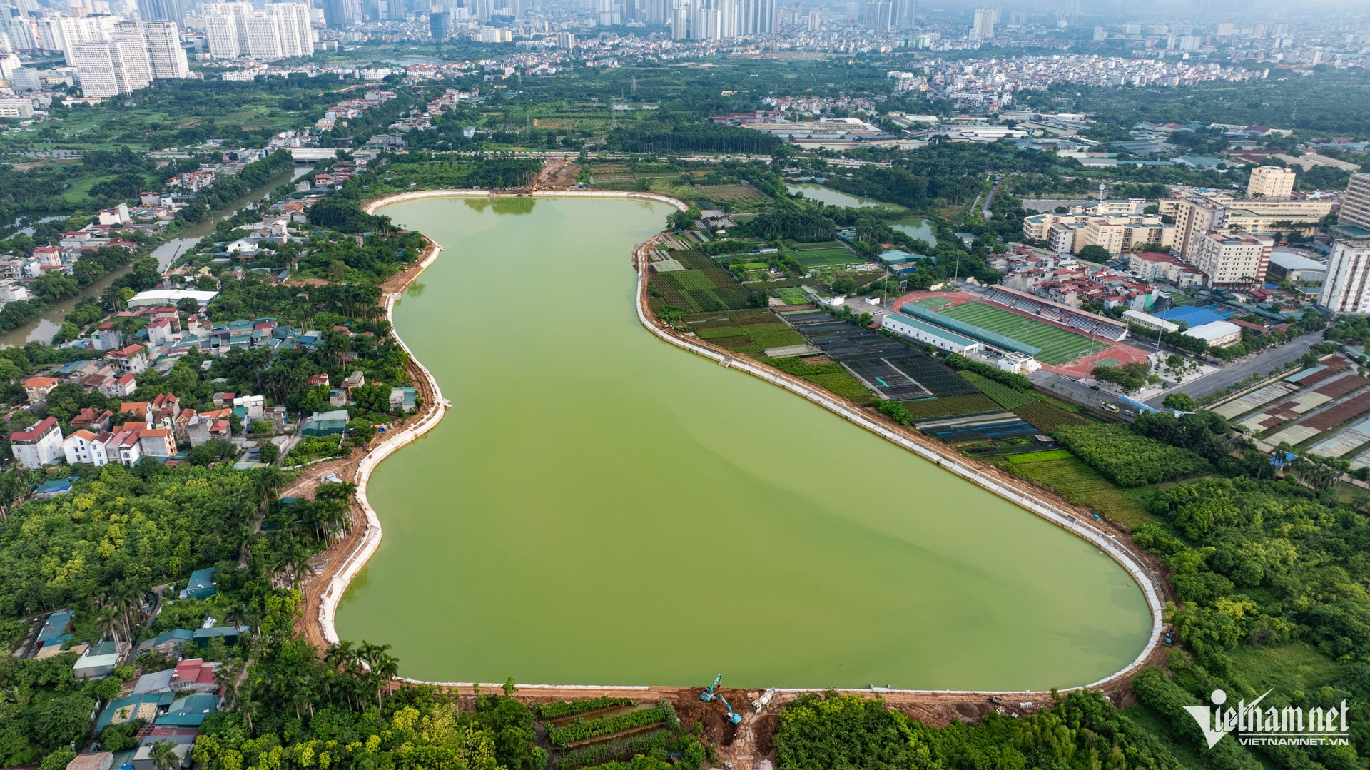https://static-images.vnncdn.net/vps_images_publish/000001/000003/2026/9/1/w-ho-thuy-phuong-ho-chong-ngap-3-1668.jpg