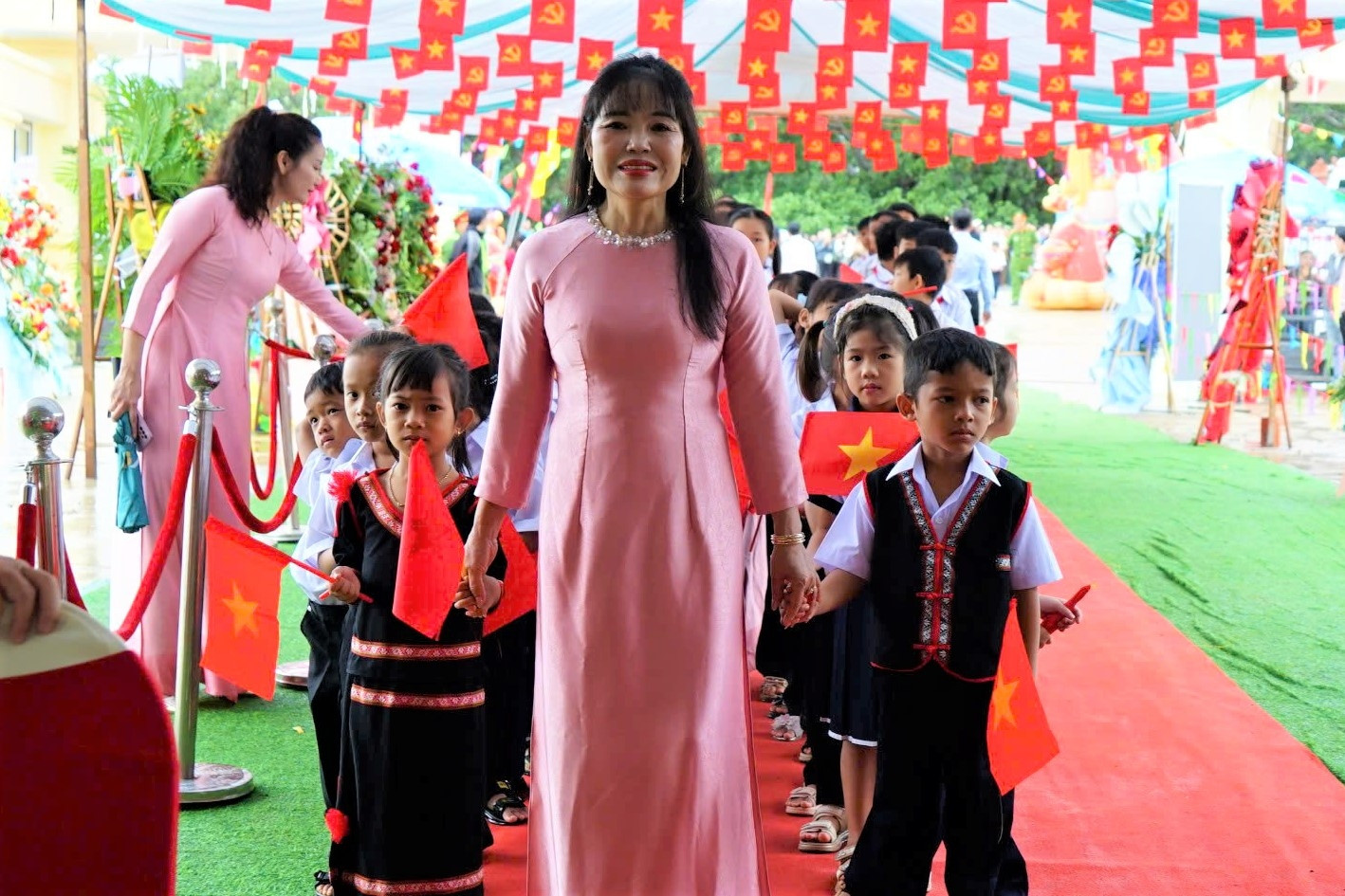 Gia Lai: không để học sinh bỏ học vì gia đình khó khăn