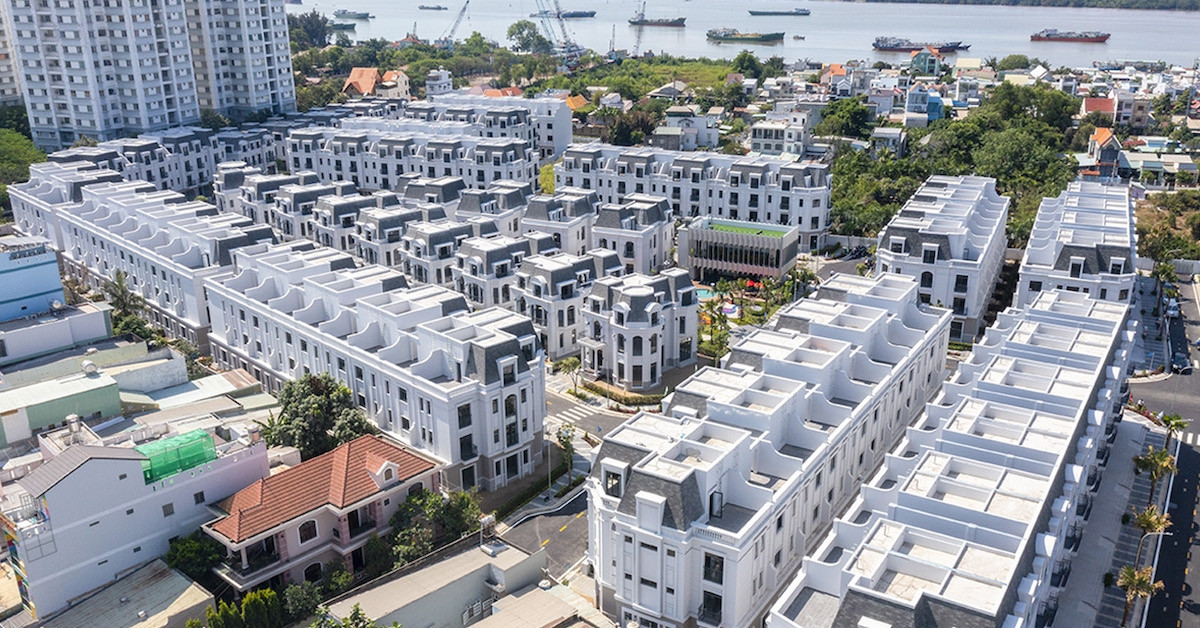 Hòa Bình bị phạt 92,5 triệu đồng, không công bố việc tiêu tiền từ trái phiếu