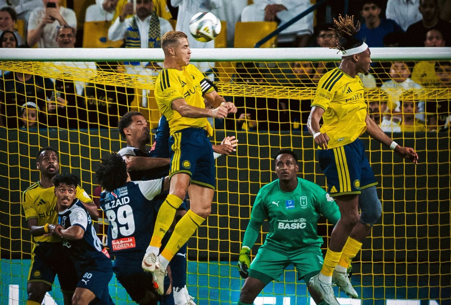 Ronaldo không chiến tuyệt đỉnh giúp Al Nassr bỏ túi 3 điểm