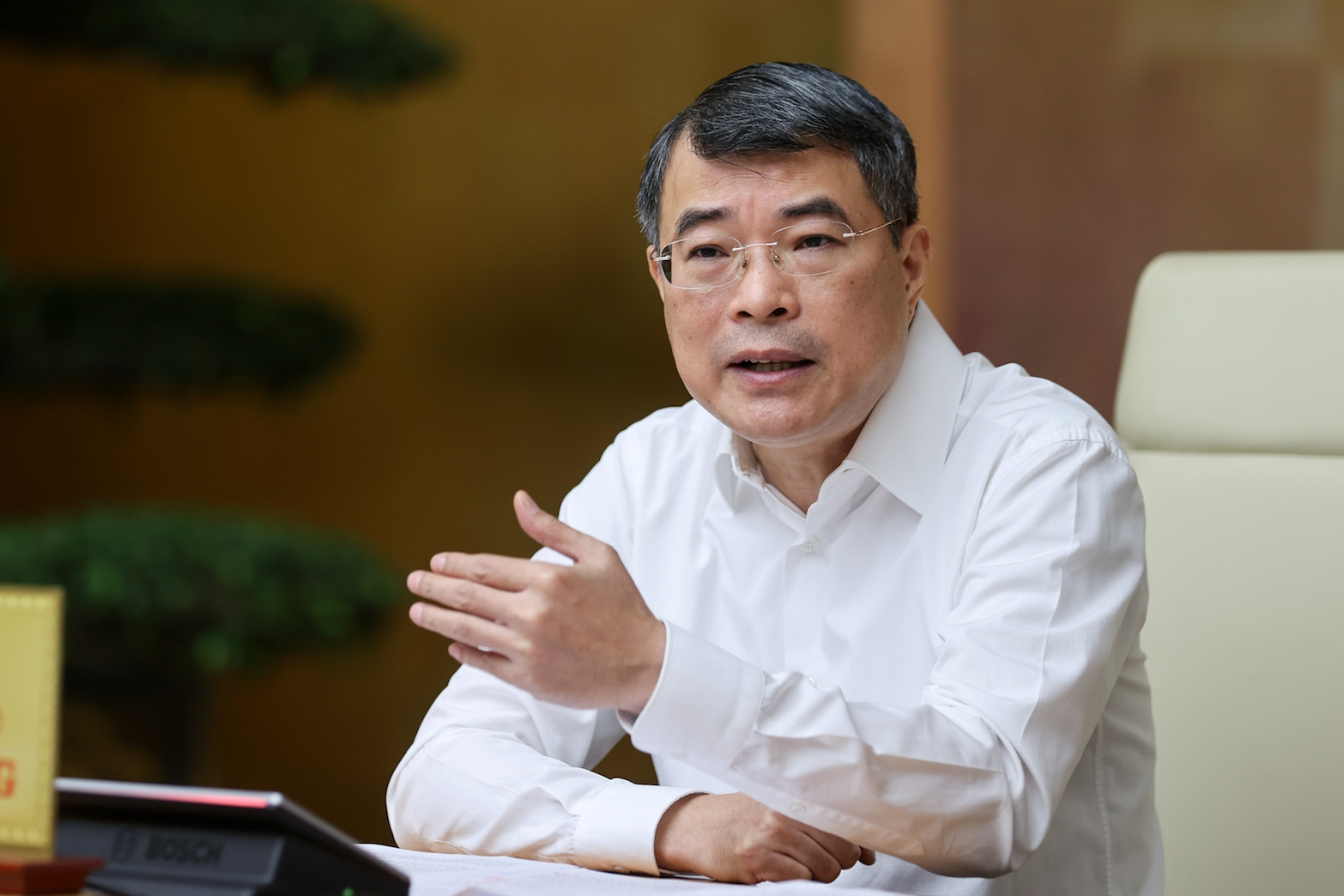 Thủ tướng: Tránh tình trạng gia nhập thị trường đã khó, rời còn khó hơn