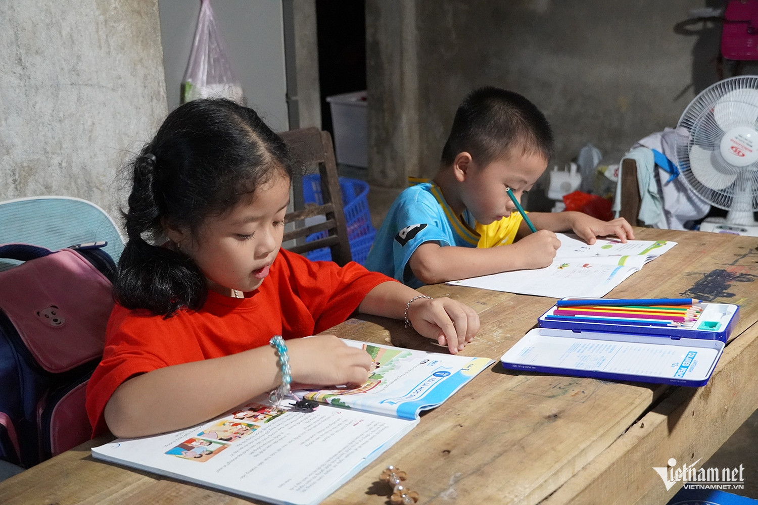 W-cứu học sinh 3.JPG.jpg