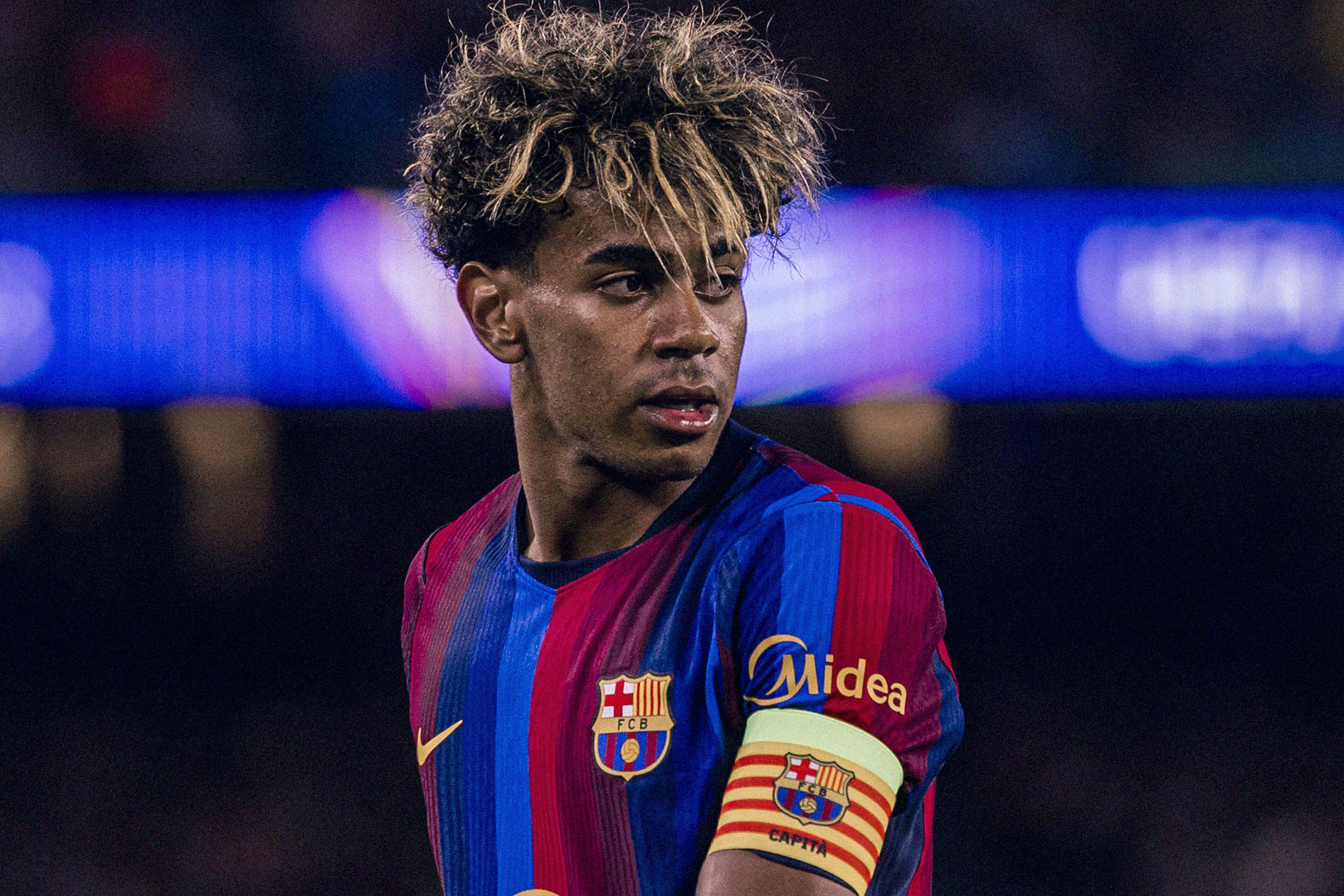 Yamal Barca Feyenoord.jpg