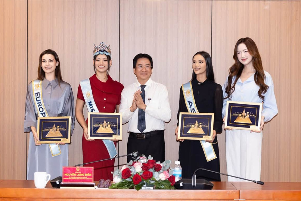https://static-images.vnncdn.net/vps_images_publish/000001/000003/2026/9/11/bao-ngoc-01-509.jpg