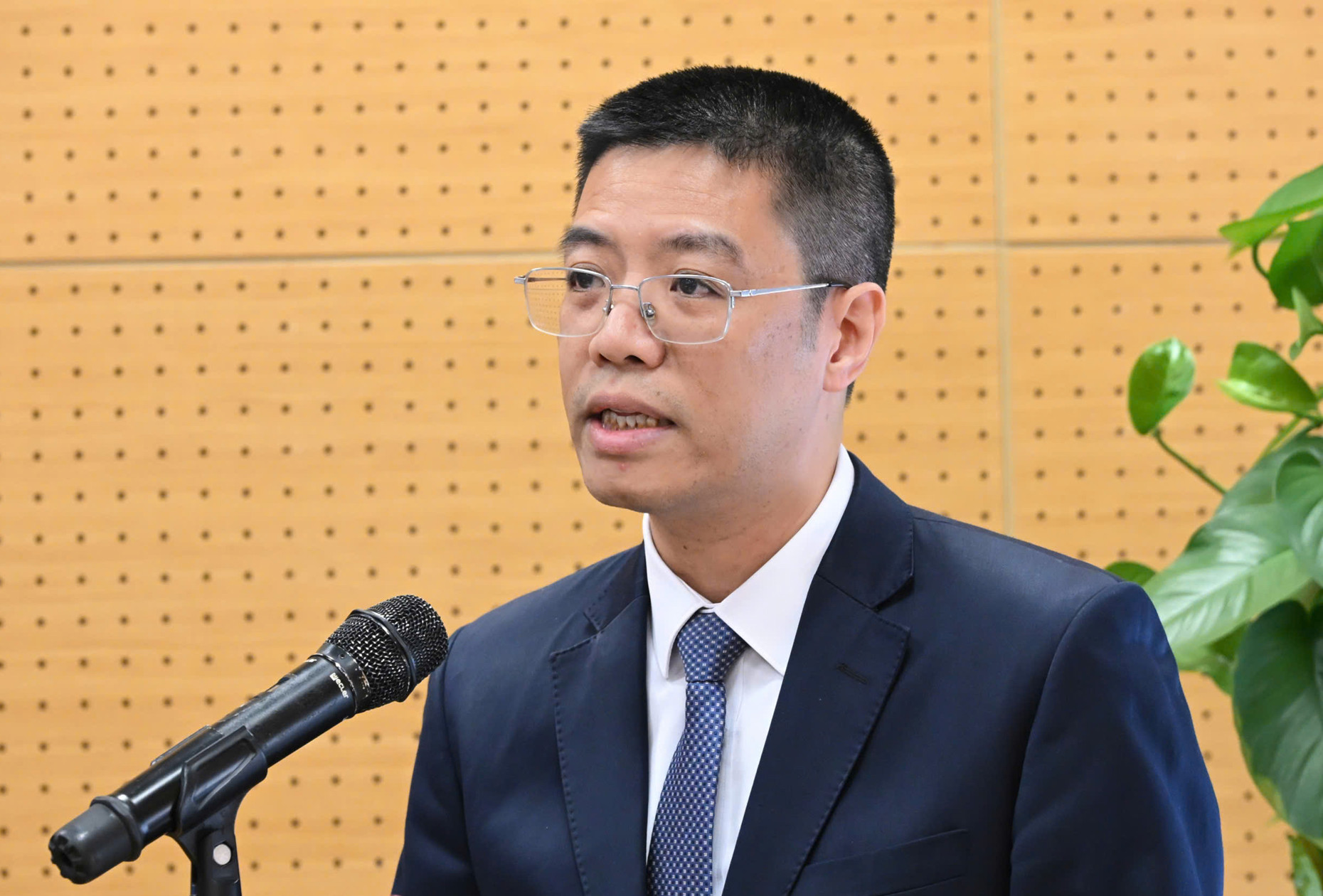 Nguyen Thanh Chung.jpg