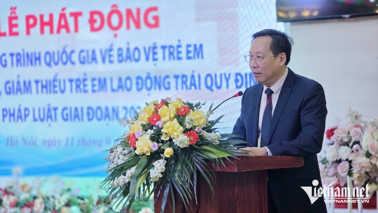Thu truong Le Duc Luan.jpg