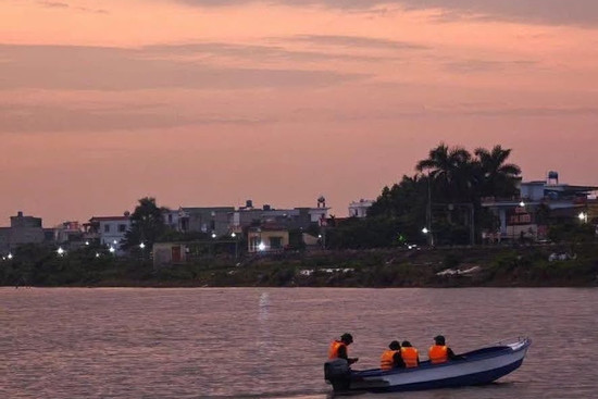 Bản tin cuối ngày 12/9: Cứu thanh niên nhảy cầu, thiếu tá bị nước cuốn mất tích