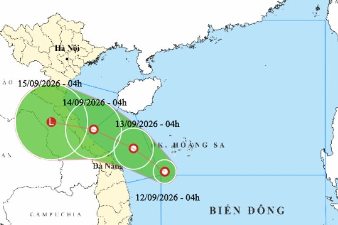 Áp thấp nhiệt đới mới trên Biển Đông hướng về Nghệ An đến TP Huế