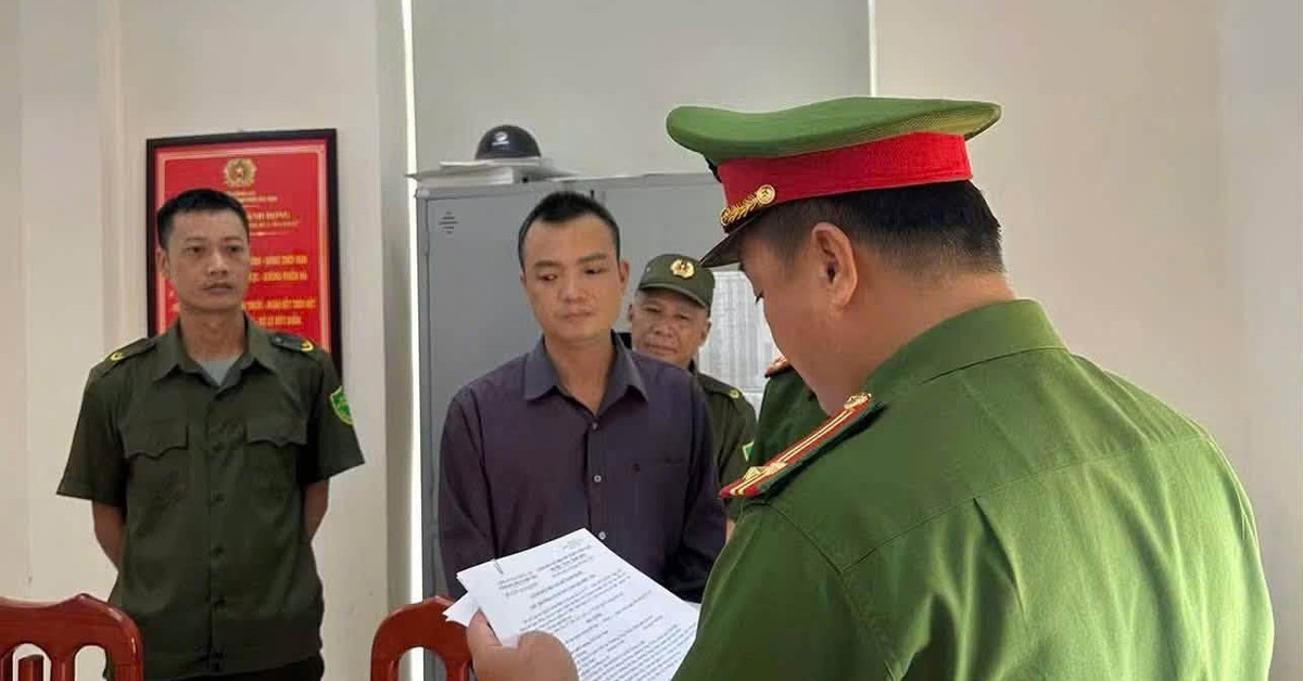 Đập phá ô tô đỗ gần nhà, người đàn ông ở Hà Nội nhận kết đắng