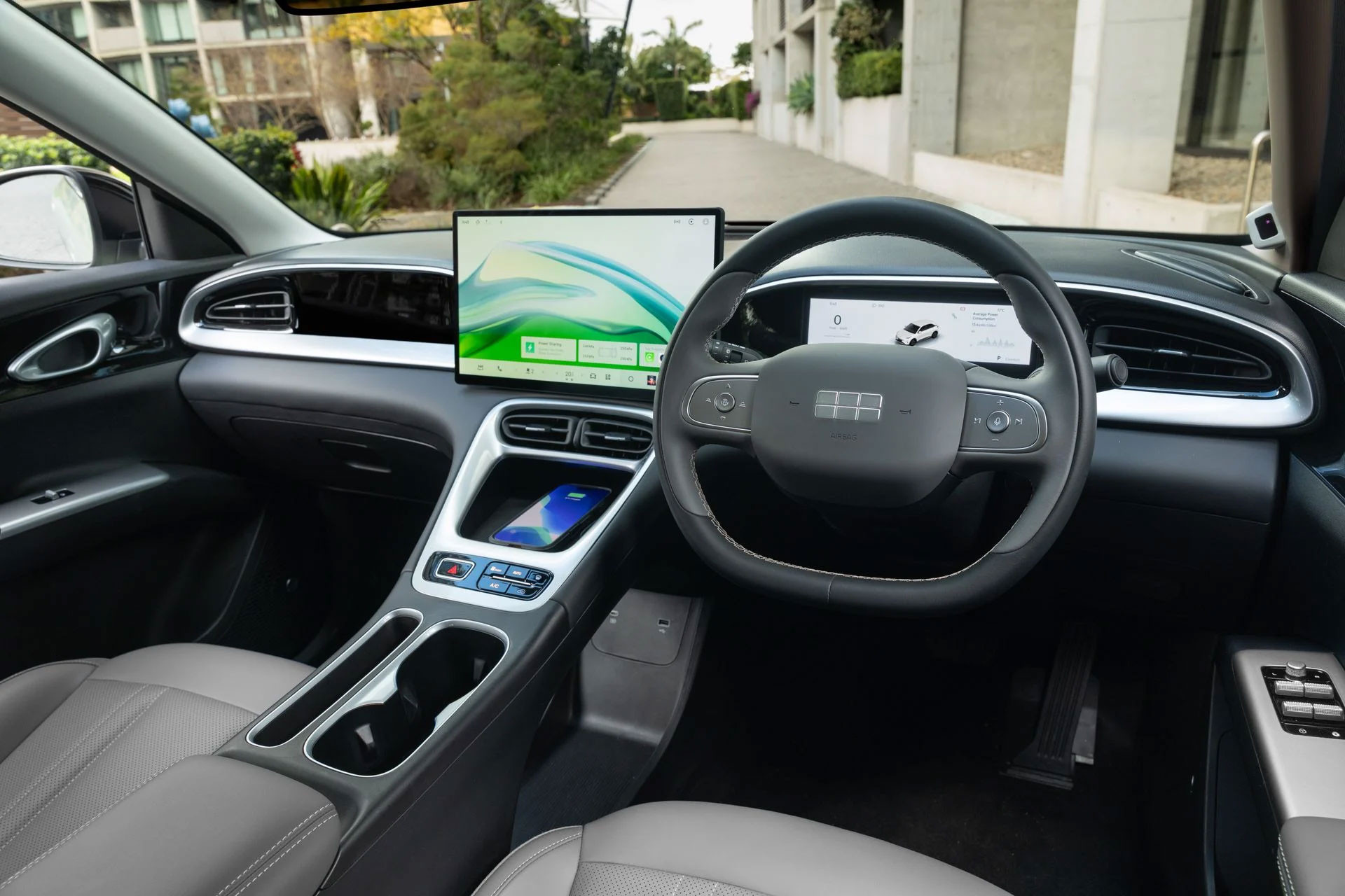 https://static-images.vnncdn.net/vps_images_publish/000001/000003/2026/9/12/geely-ex2-4-1998.jpg