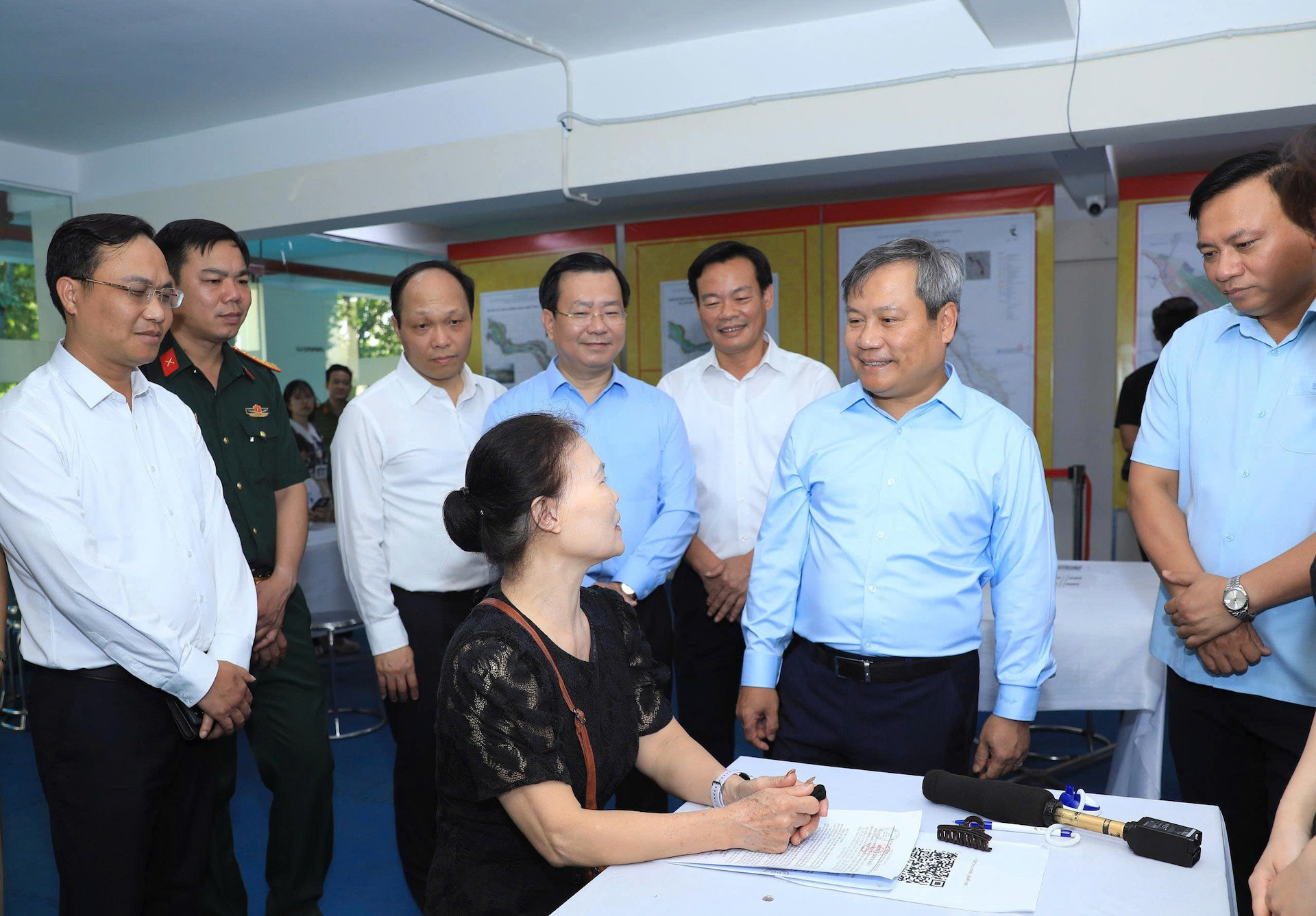 Hồ hoàn kiếm 2.jpg