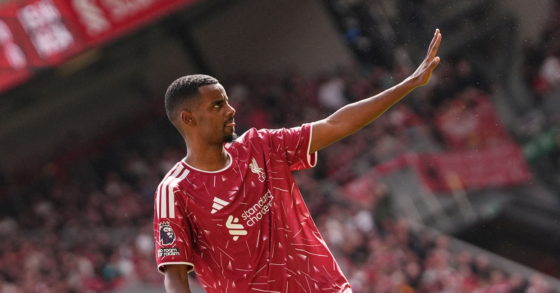 Isak vô duyên, Liverpool gây thất vọng lớn