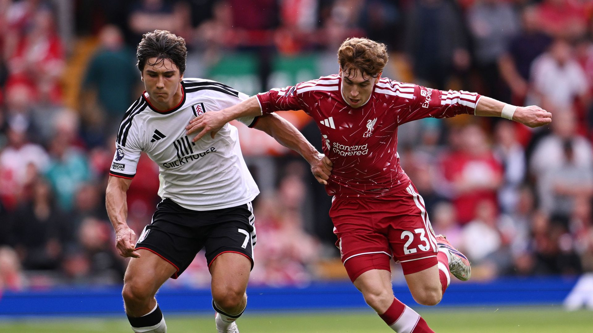 resources_premierleague_pulselive_com 2294877646 (2).jpg