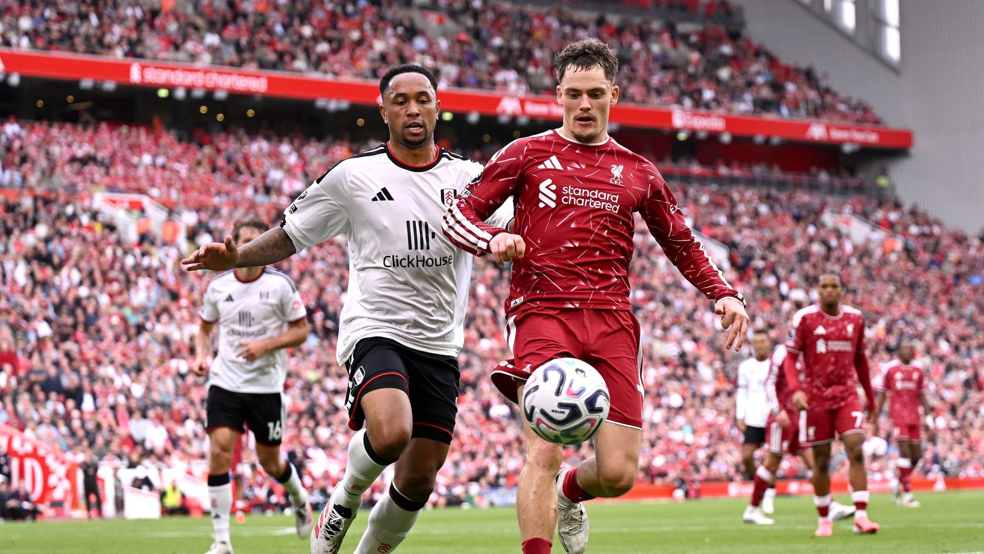 resources_premierleague_pulselive_com 2294877646.jpg