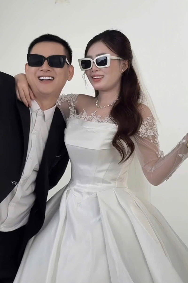 https://static-images.vnncdn.net/vps_images_publish/000001/000003/2026/9/13/hoai-lam-002-35.jpg