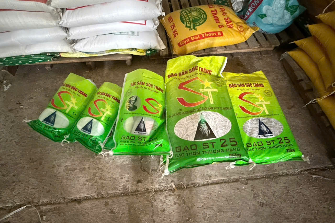 Khởi tố hình sự vụ đóng gói gạo ST25 giả ở An Giang