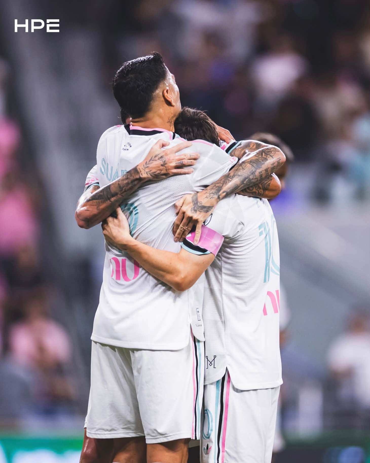 https://static-images.vnncdn.net/vps_images_publish/000001/000003/2026/9/13/messi-inter-miami-1-452.jpg