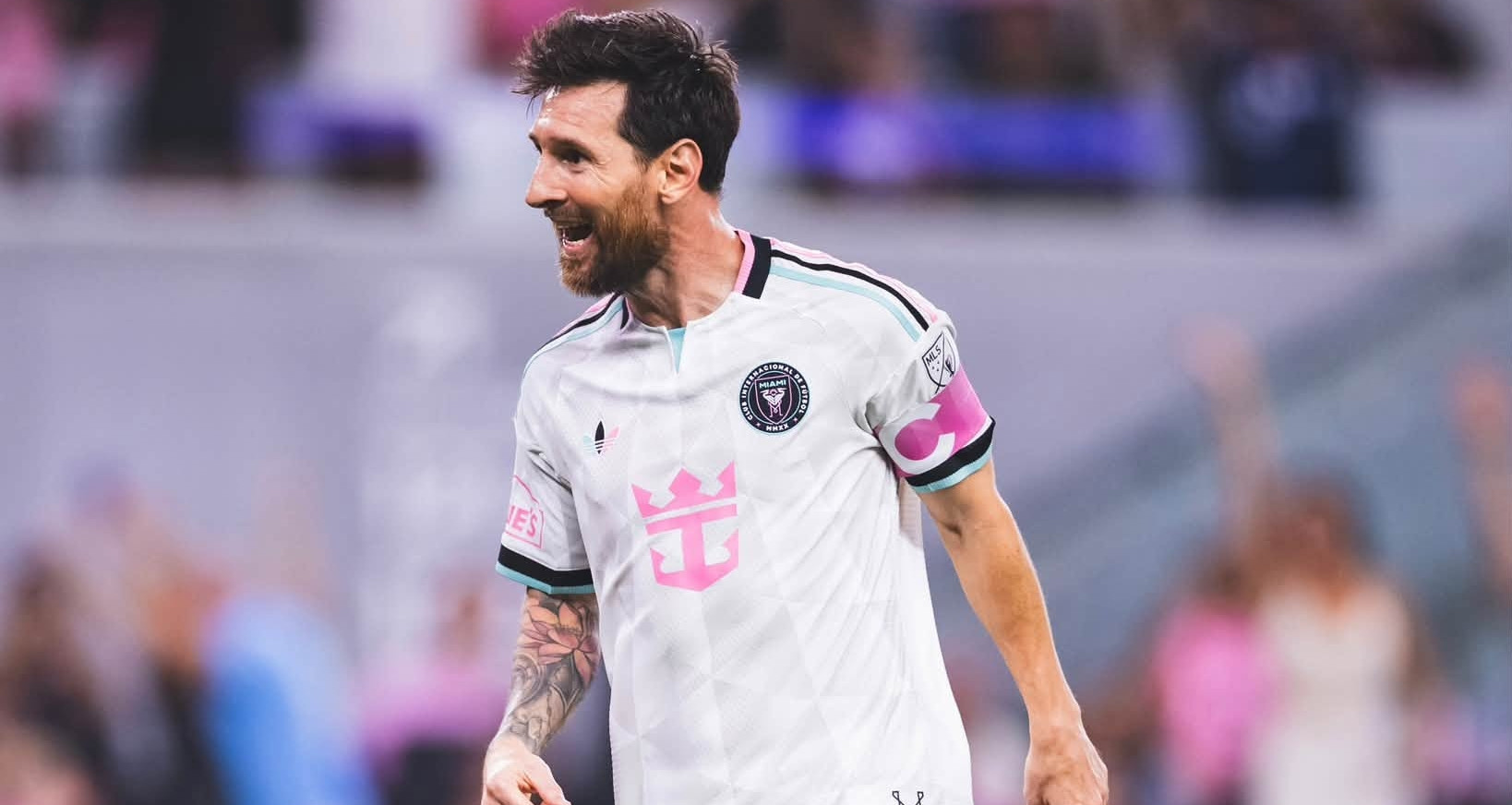 Messi lập siêu phẩm, Inter Miami vẫn rơi chiến thắng phút bù giờ
