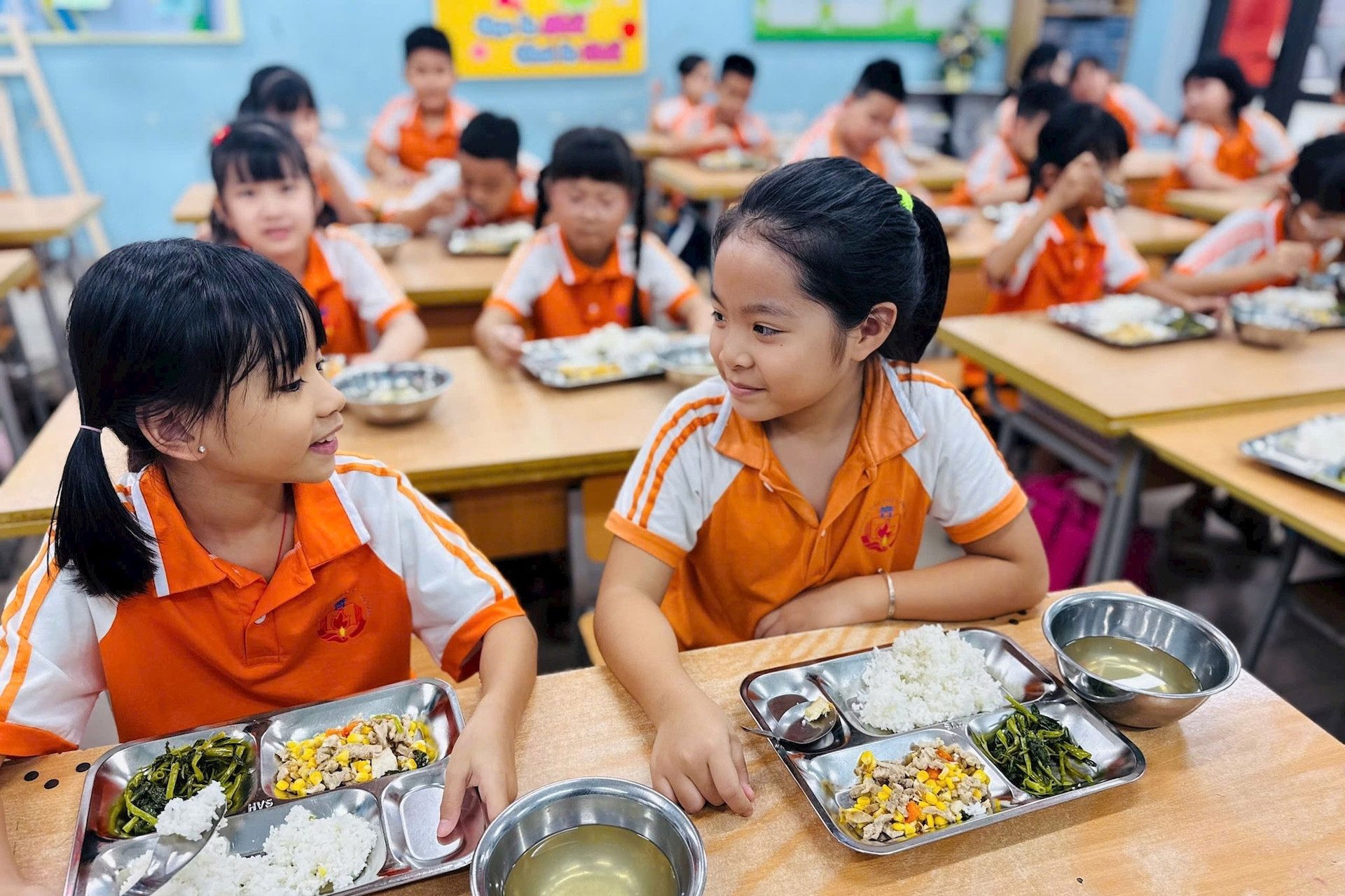 Thủ tướng: Chủ tịch UBND các tỉnh, thành chịu trách nhiệm về bữa ăn bán trú