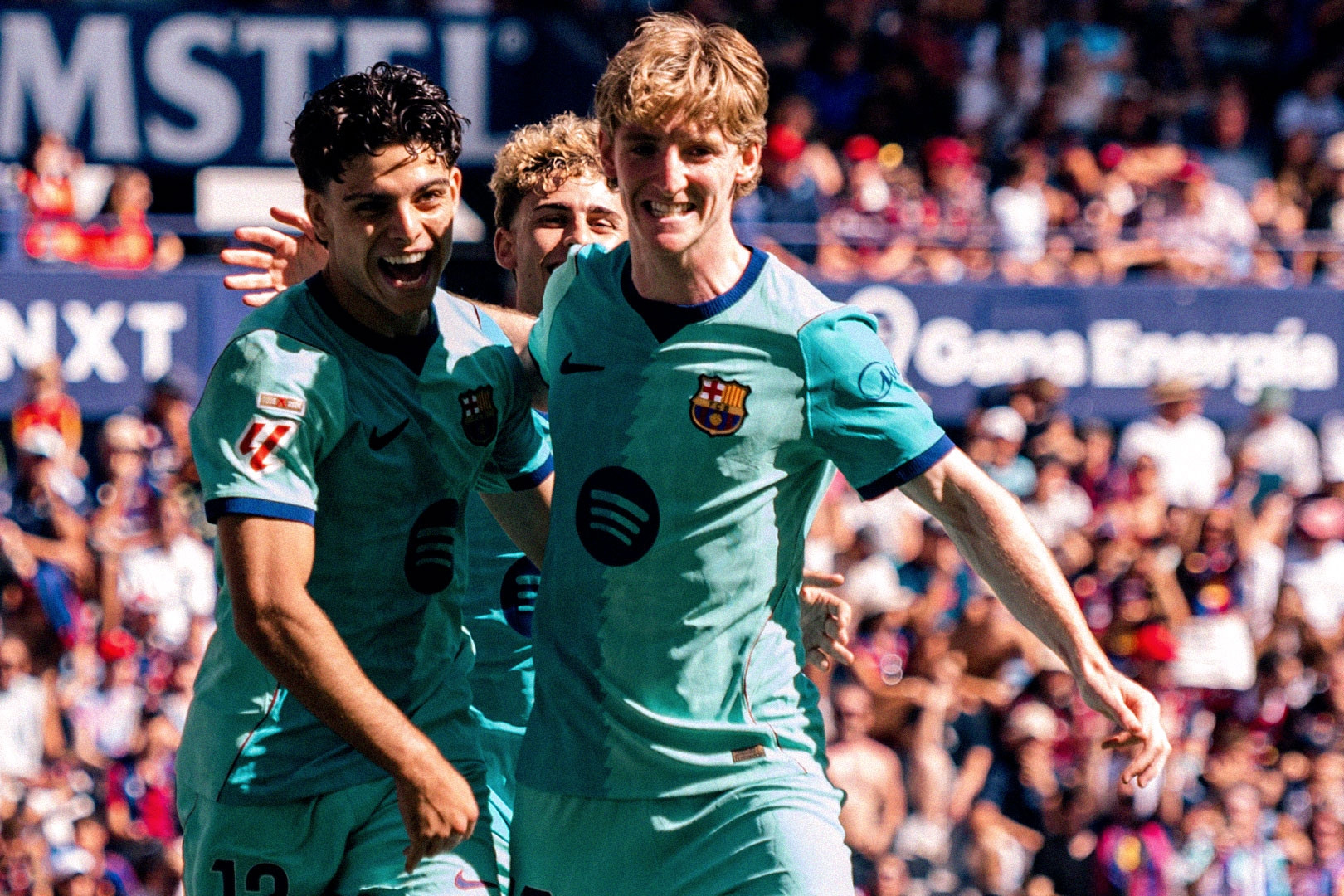 Trực tiếp bóng đá Levante 0-2 Barca: Lamine Yamal lập công (H1)