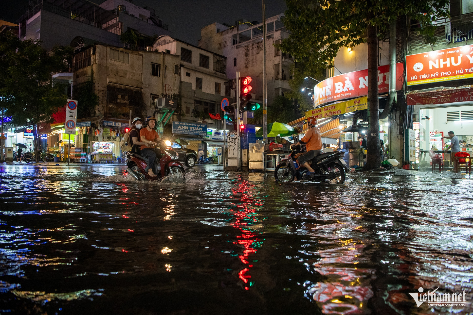 W-Đường Trần Xuân Soạn Tuấn Hùng 6.jpg