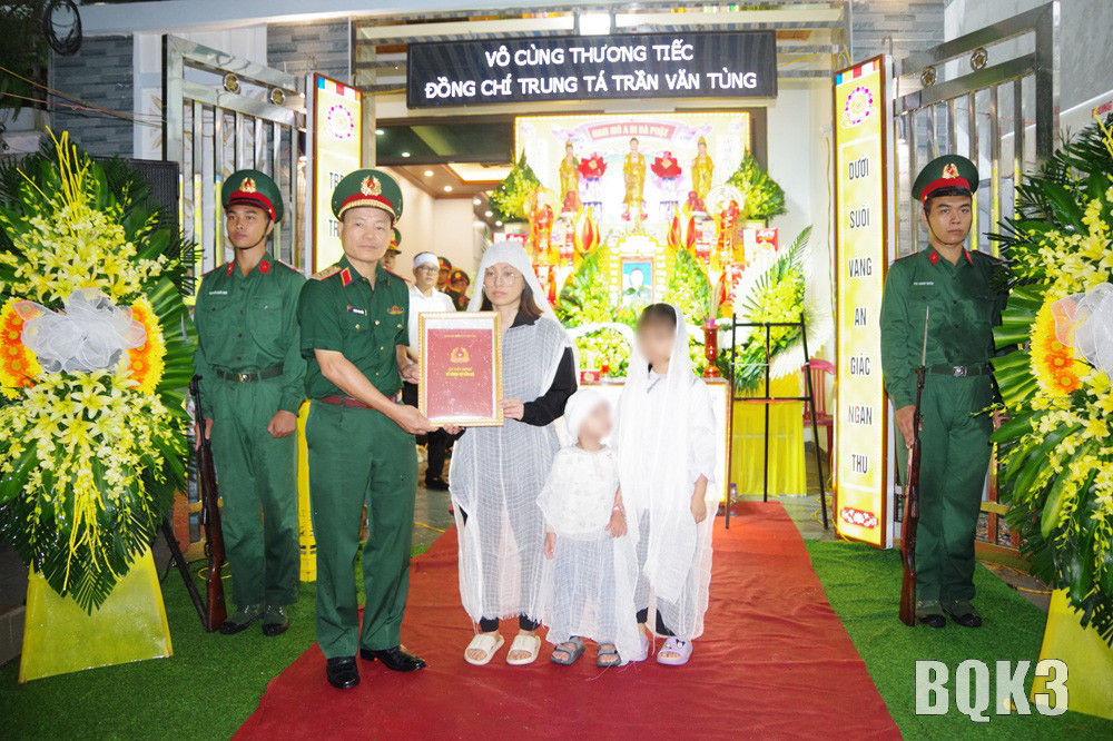 1tqd140926.jpg