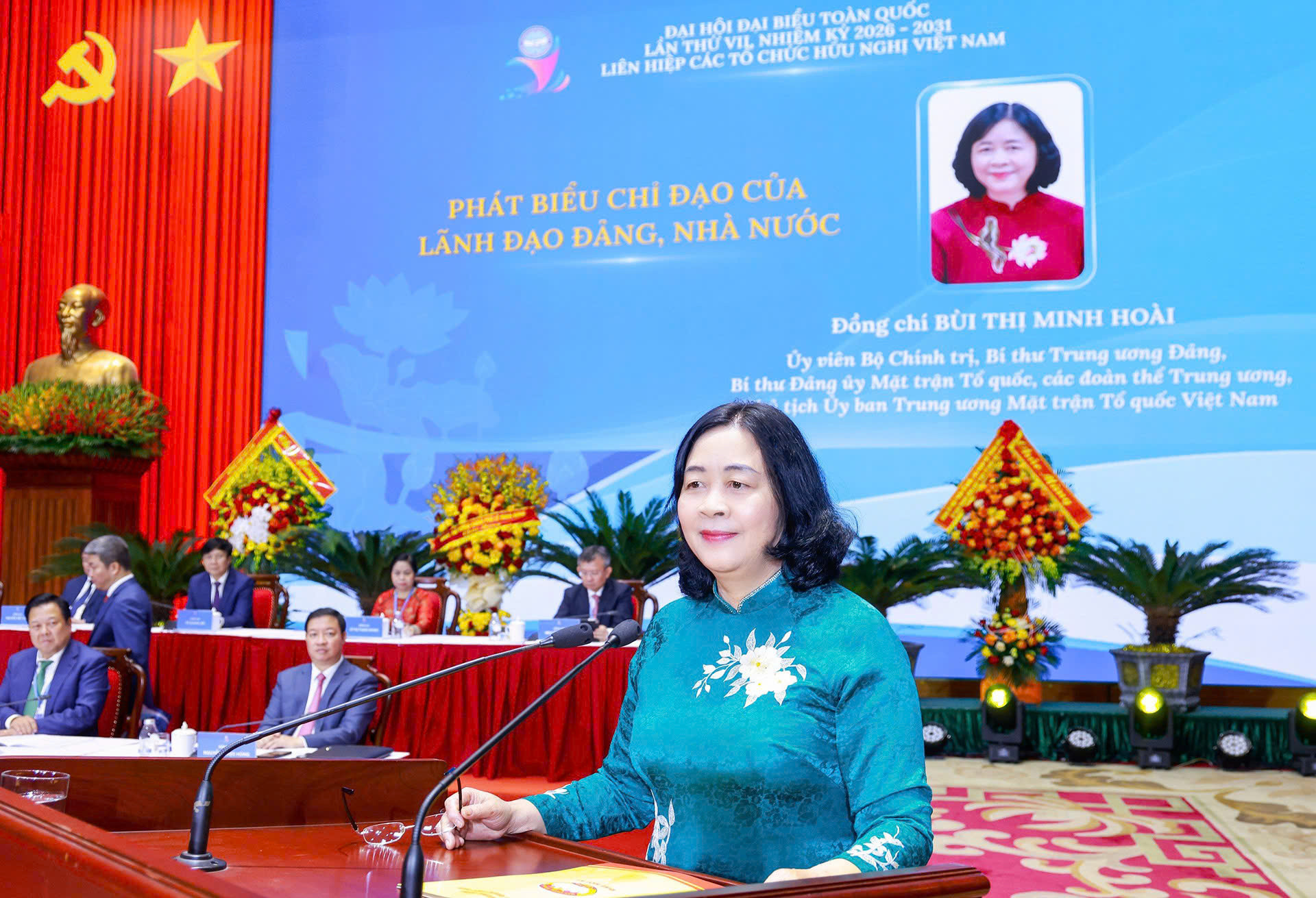 Chủ tịch UB Trung ương MTTQ Việt Nam Bùi Thị Minh Hoài