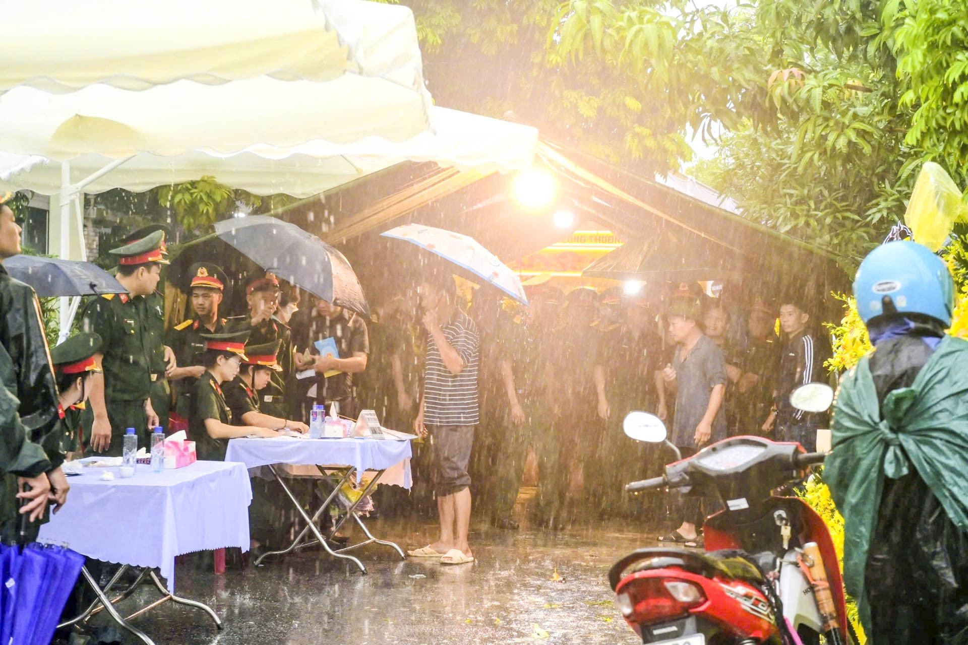 tang lễ chiến sỹ hưng yên_8.JPG