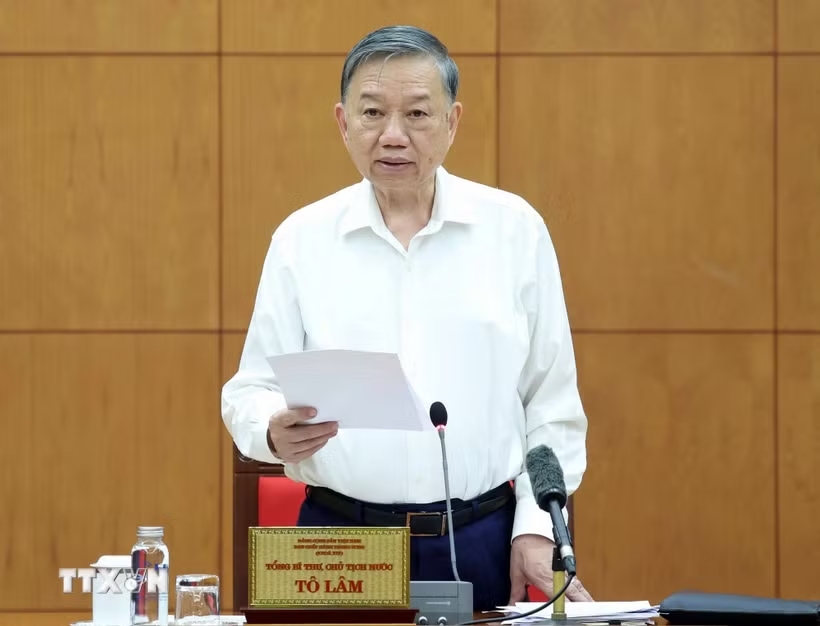 tong bi thu chu tich nuoc to lam lam viec voi ban chinh sach chien luoc trung uong 5.avif