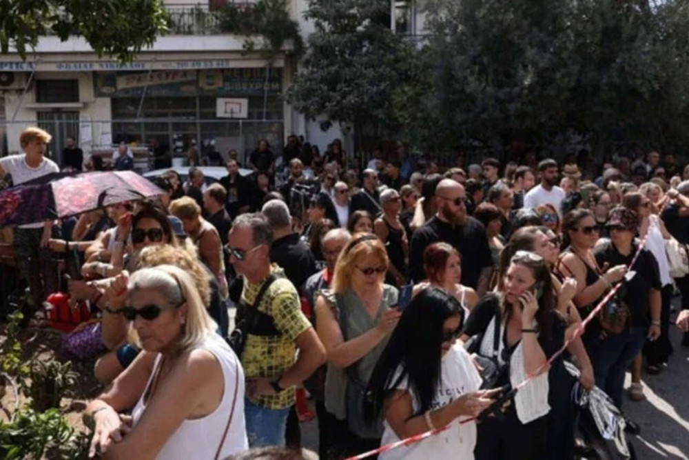 https://static-images.vnncdn.net/vps_images_publish/000001/000003/2026/9/15/giorgos-mazonakis-04-3226.jpg