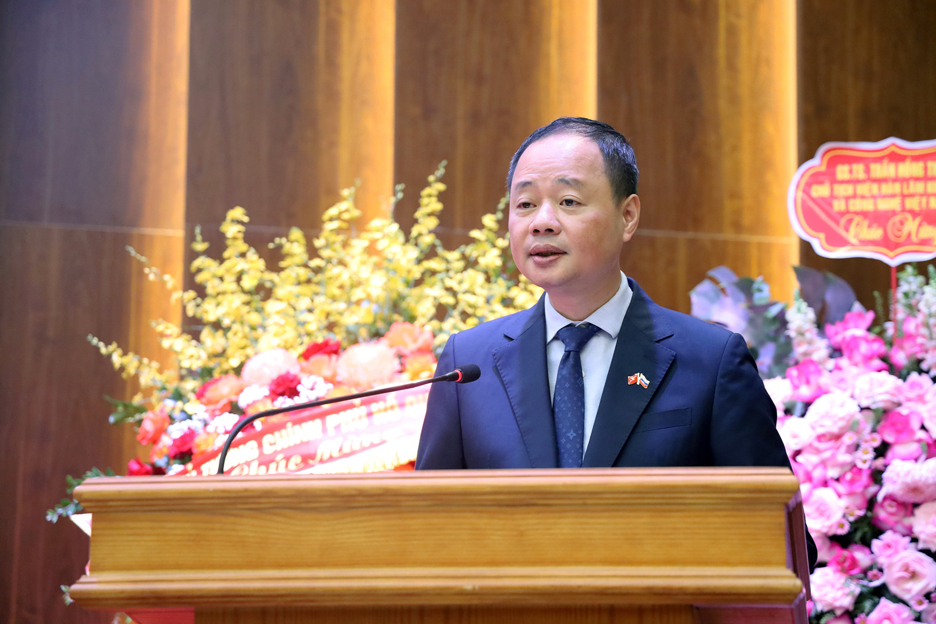hoi thao hat nhan1.jpg