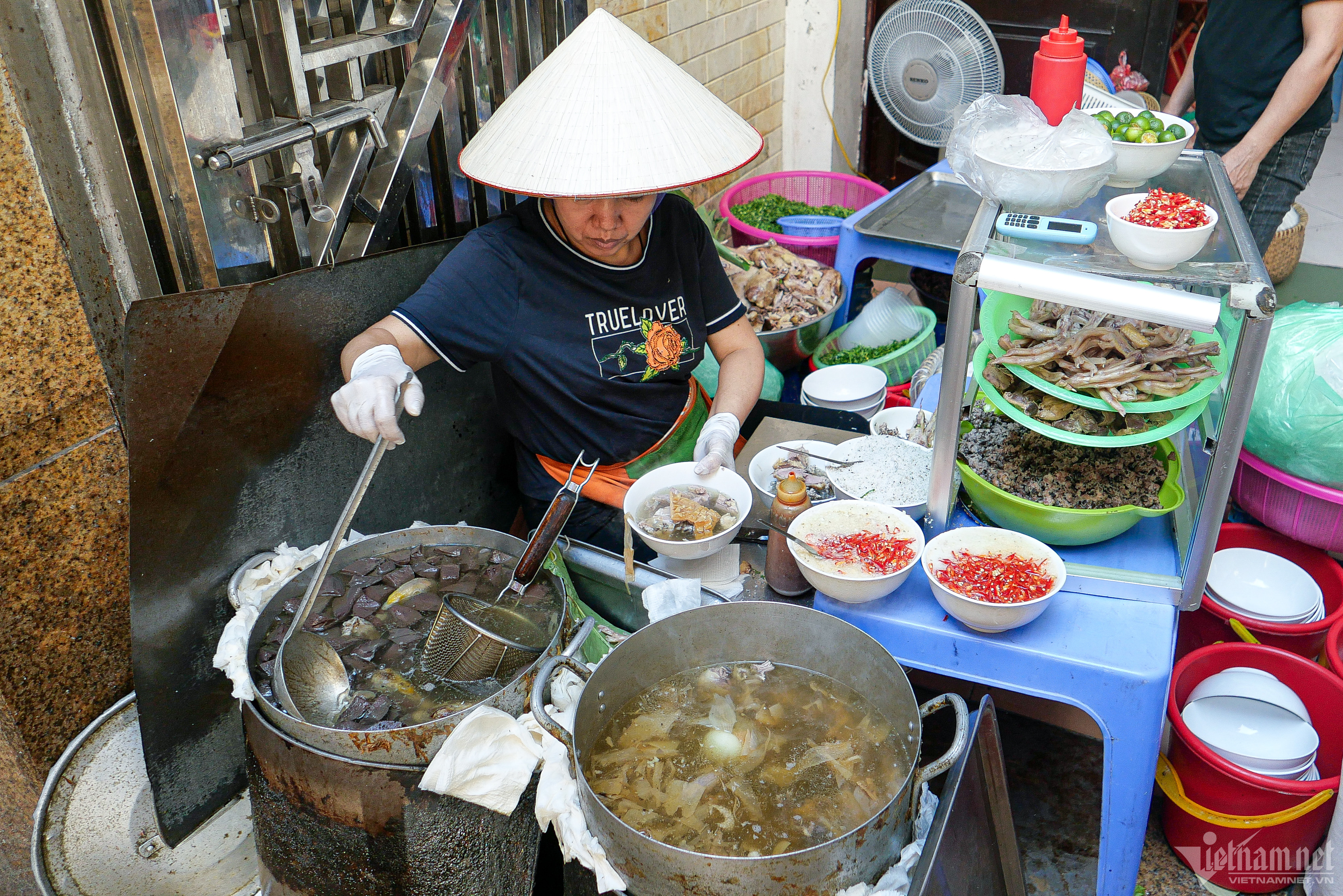 W-ngo-trung-yen-10-1.jpg