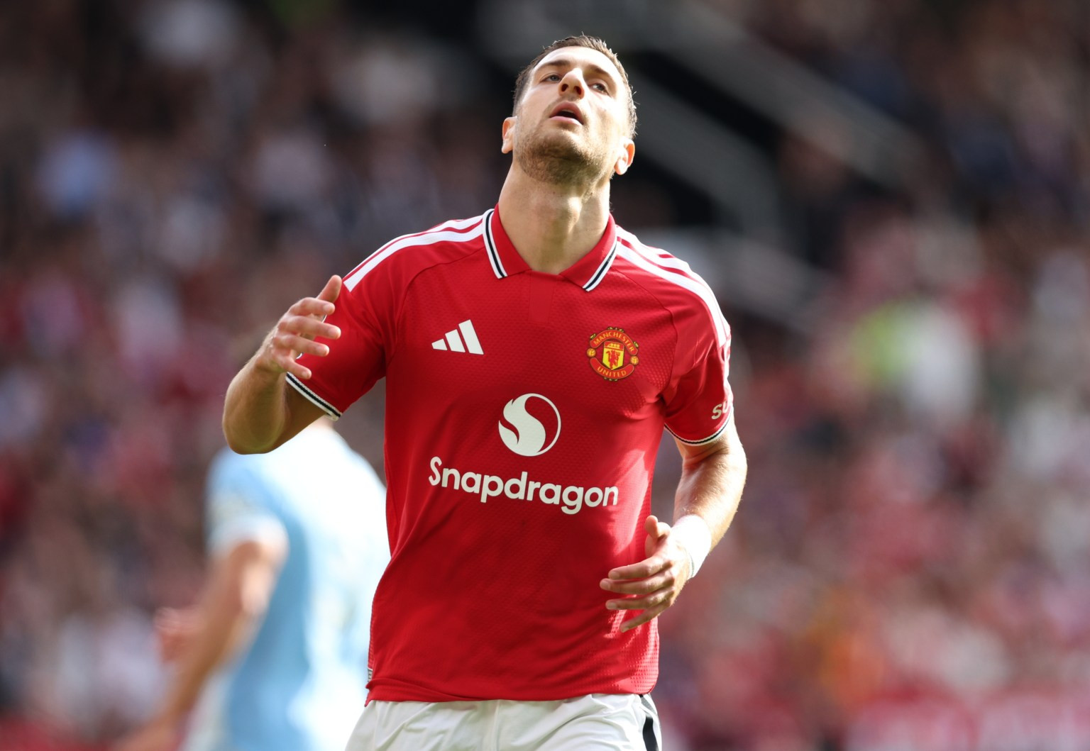 www_thesun_co_uk 2026 bryan mbeumo manchester united 1108158058.jpg