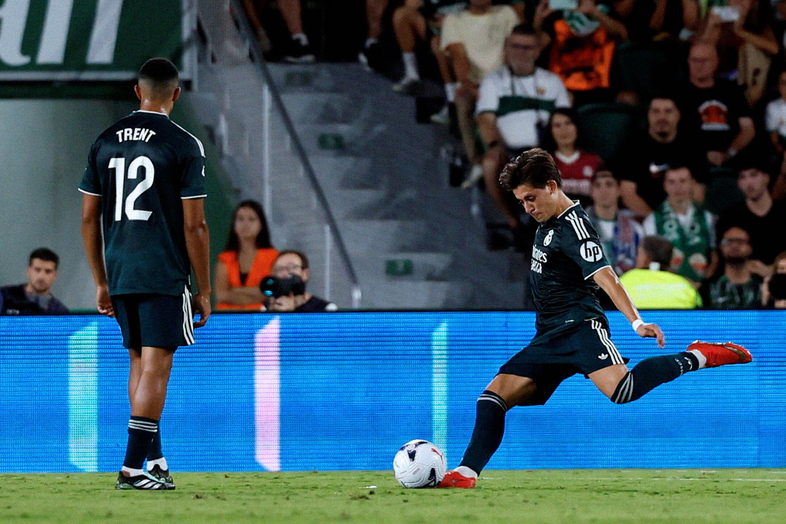 Guler Elche Real Madrid.jpg