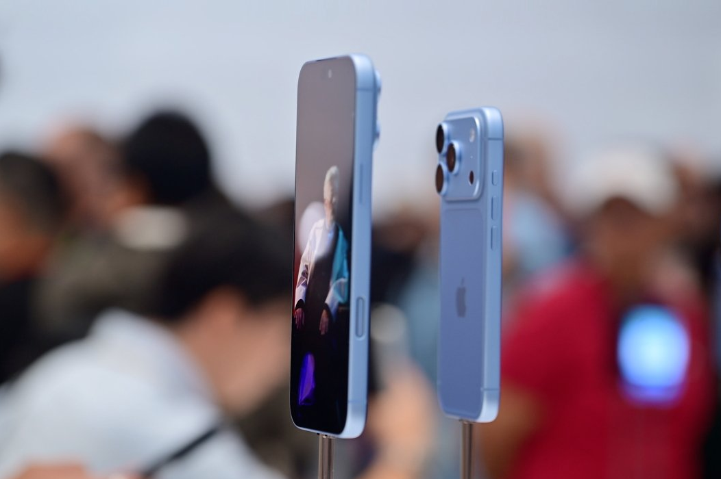 iPhone 18 Pro trên tay 2.png