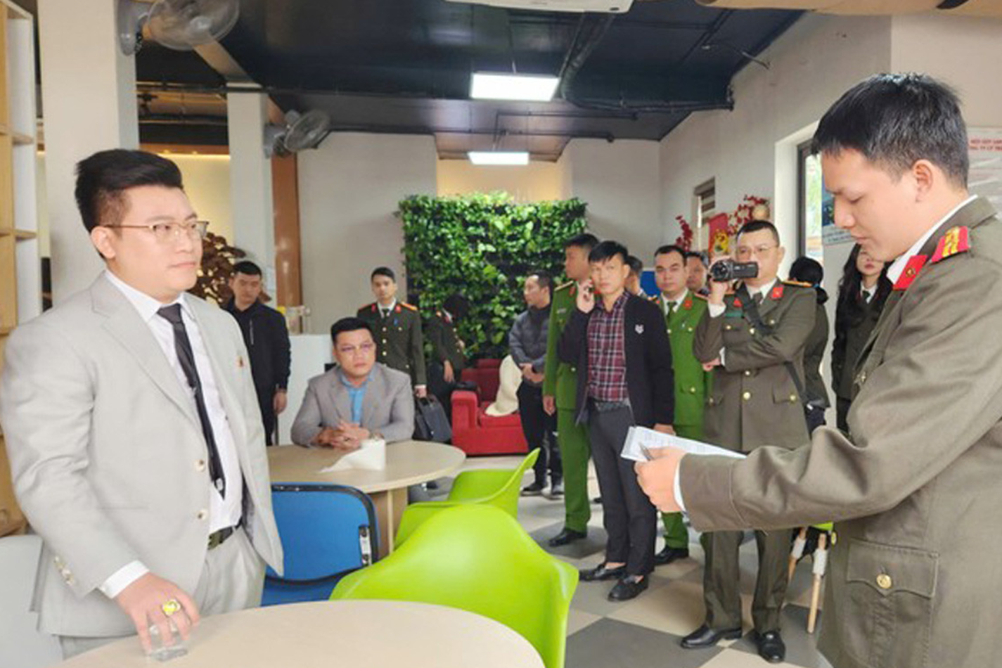 Ông chủ Công ty Triệu Nụ Cười&nbsp;và kịch bản lừa hàng chục tỷ đồng của nhiều nhà đầu tư