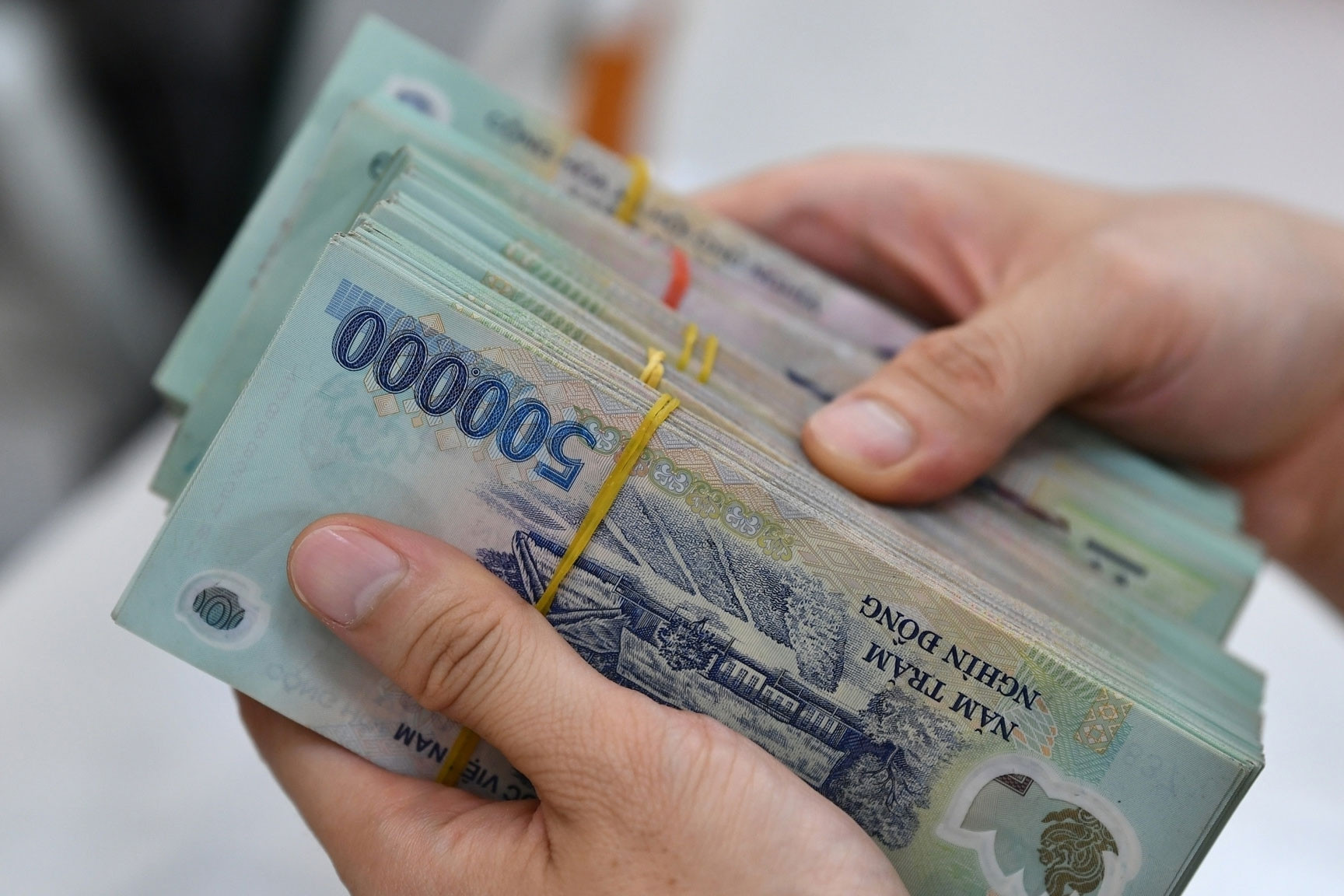 Bỗng thành giám đốc công ty nợ thuế, tôi mất 75 ngày đi tìm lại tên mình