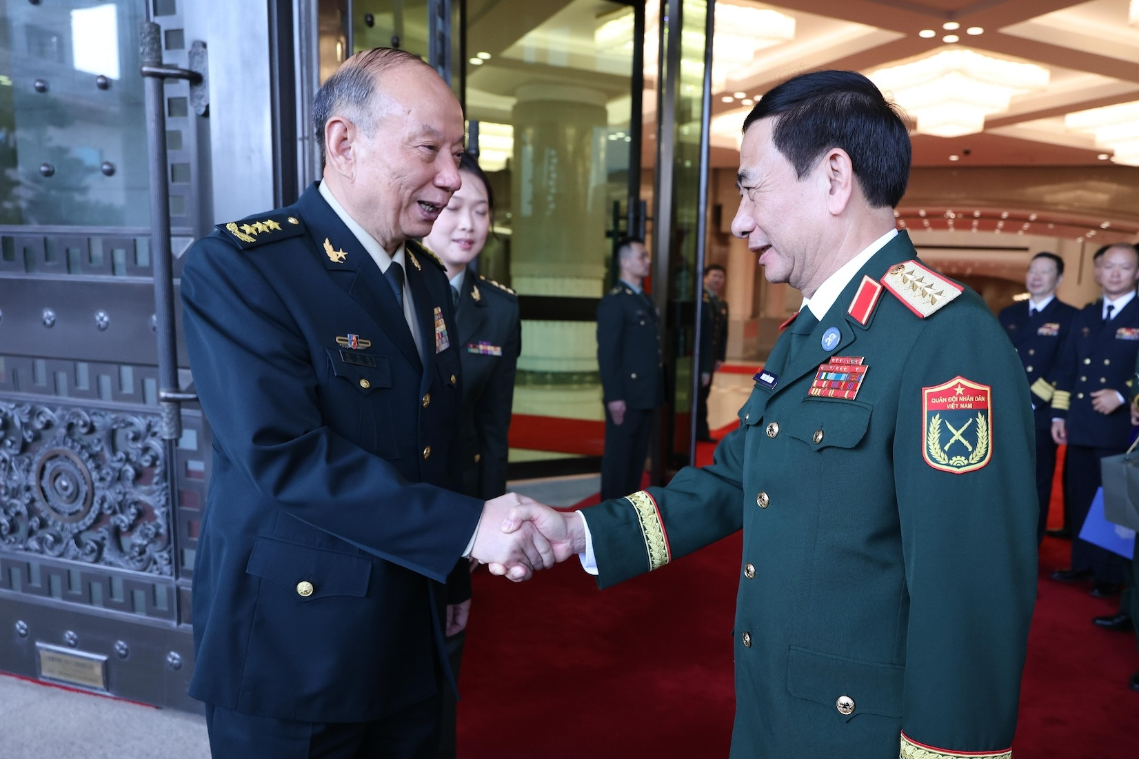 Đại tướng Phan Văn Giang gặp Phó Chủ tịch Quân ủy Trung ương Trung Quốc