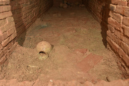 đồ tuỳ táng 7.jpg