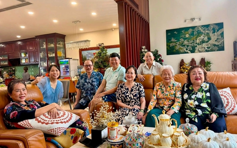 https://static-images.vnncdn.net/vps_images_publish/000001/000003/2026/9/17/kieu-mai-ly-007-4128.jpg