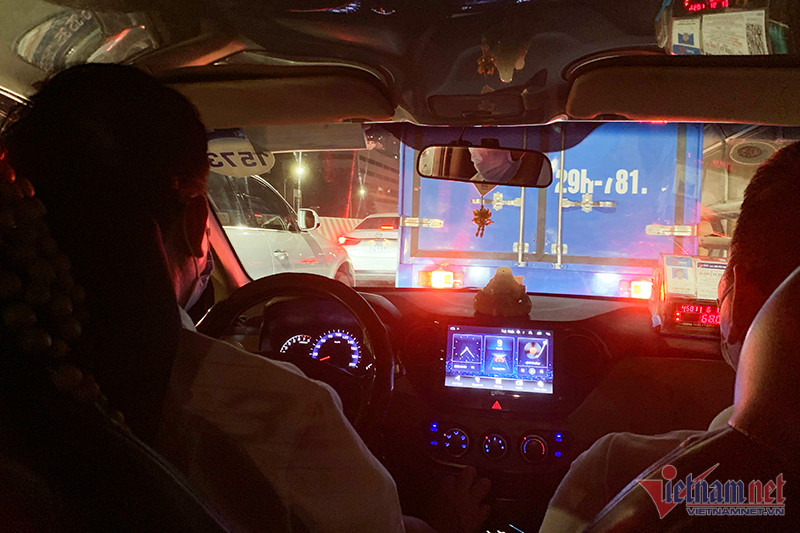 lai xe taxi.jpg