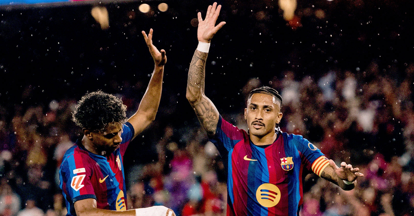 Raphinha nhảy múa cùng Yamal, Barca ‘nổ’ 7 bàn thắng trước Racing