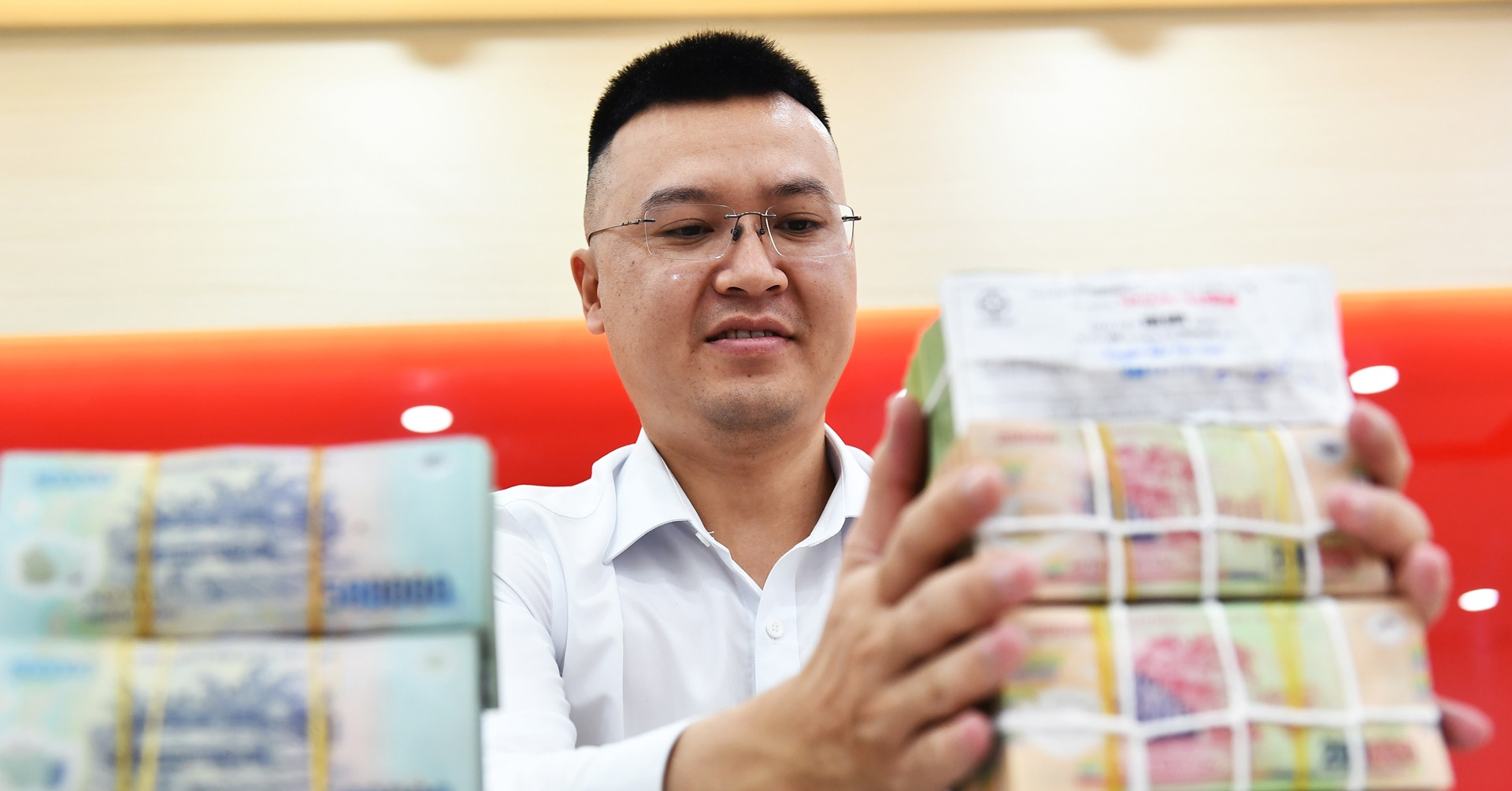 Tín dụng khách sạn, khu nghỉ dưỡng được loại trừ khi kiểm soát tăng trưởng bất động sản