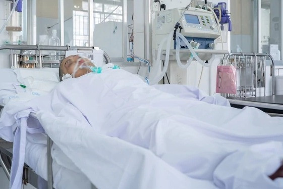 Tình trạng sức khỏe 4 nạn nhân vụ cháy nhà ống ở TPHCM, 1 người phải nằm ICU