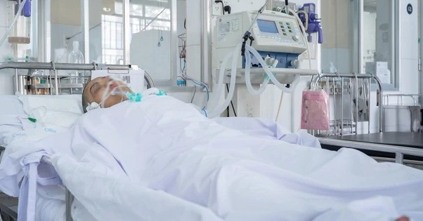 Tình trạng sức khỏe 4 nạn nhân vụ cháy nhà ống ở TPHCM, 1 người phải nằm ICU