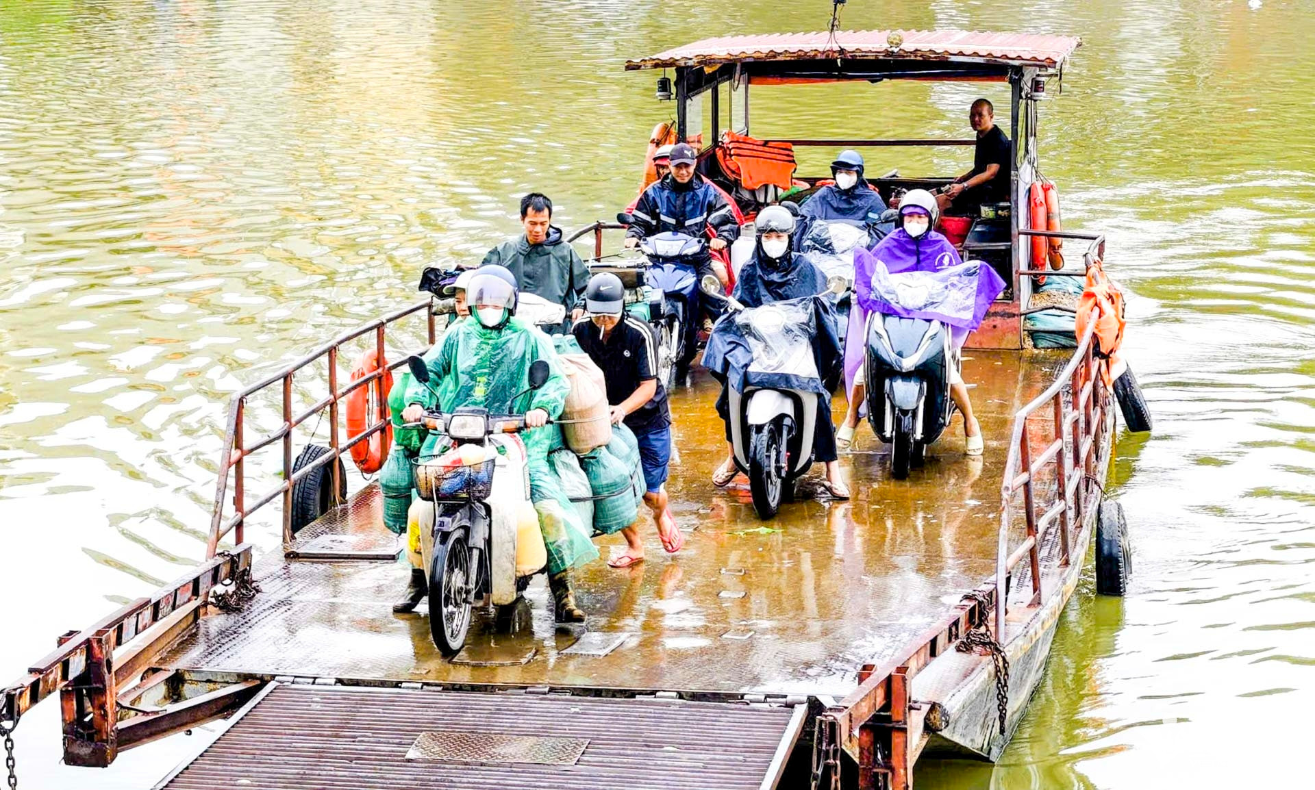 W-bến đò dừng hoạt động_2.JPG.jpg