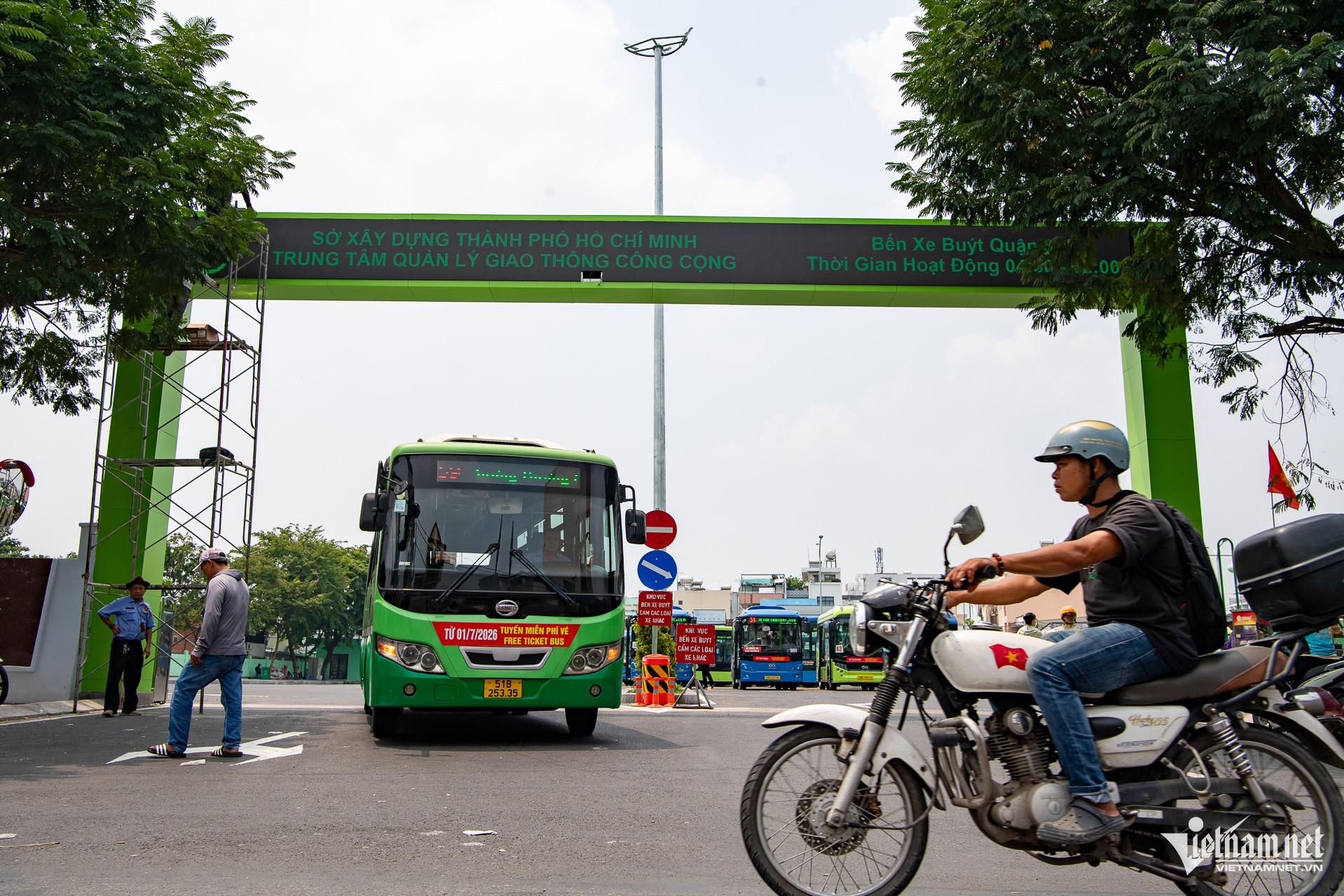 W-Diện mạo mới bến xe quận 8    Tuấn Hùng 72.jpg