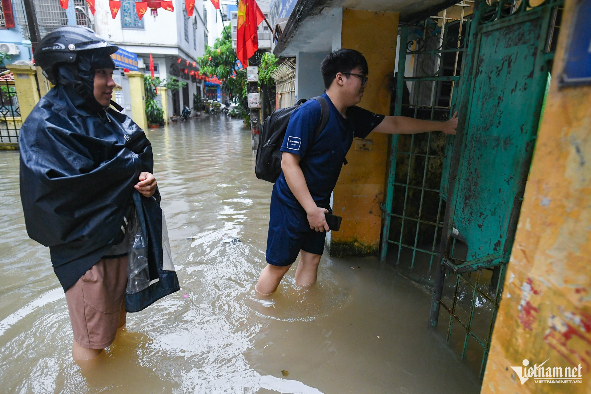 W-ngap lut   ha noi (15).jpg