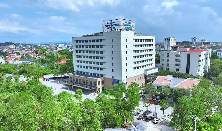 dat kham nhanh benh vien huu nghi lac viet2.jpg