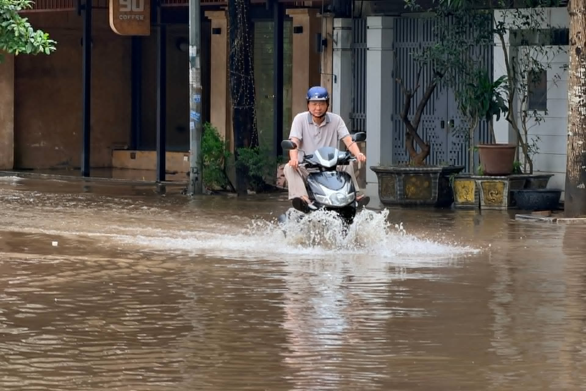 Hà Nội ngập 4.jpg